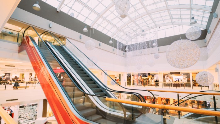 Centro_Comercial_El_Pinar[1]